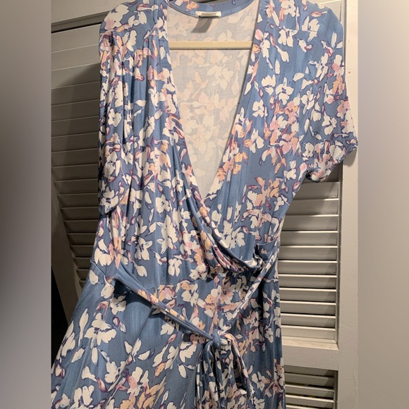 Matty M XXL Short Sleeve Faux Wrap Dress Slate Blue pink White Florals - Picture 5 of 6